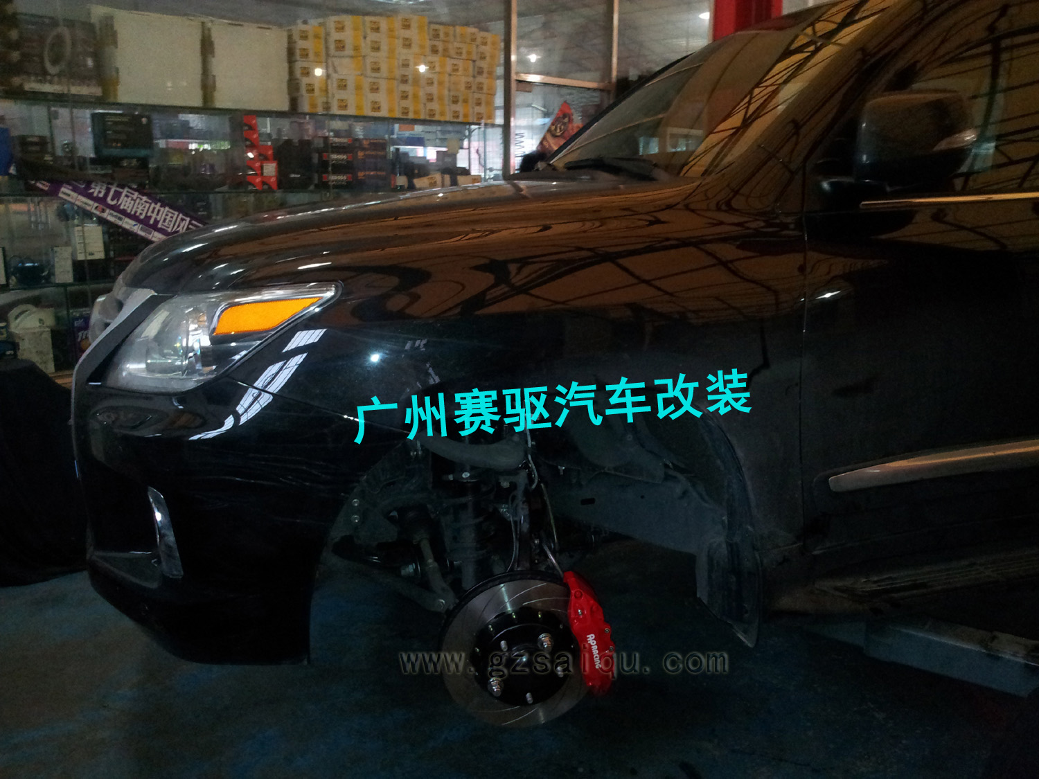 改裝英國(guó)AP剎車(chē)六活塞分泵